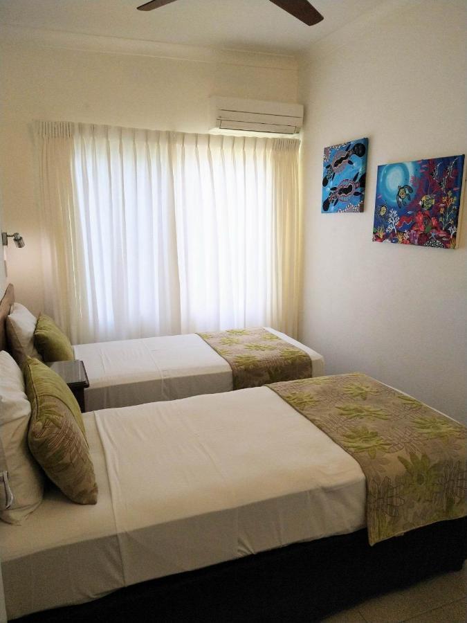 Villa Marine Holiday Apartments Cairns Yorkeys Knob Bagian luar foto