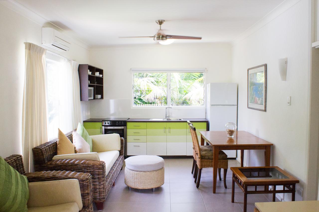 Villa Marine Holiday Apartments Cairns Yorkeys Knob Bagian luar foto