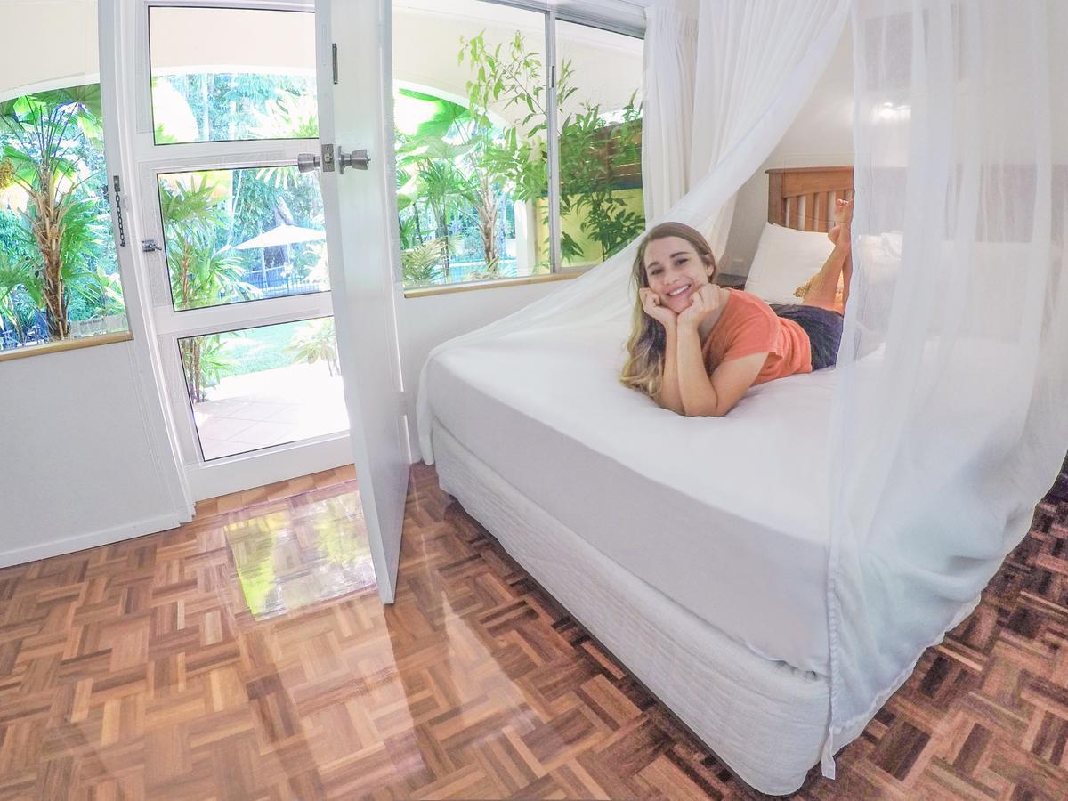 Villa Marine Holiday Apartments Cairns Yorkeys Knob Bagian luar foto