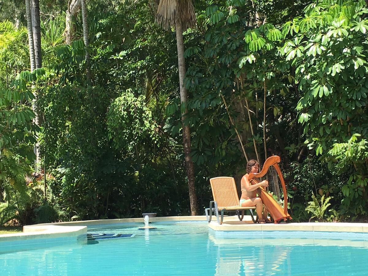 Villa Marine Holiday Apartments Cairns Yorkeys Knob Bagian luar foto