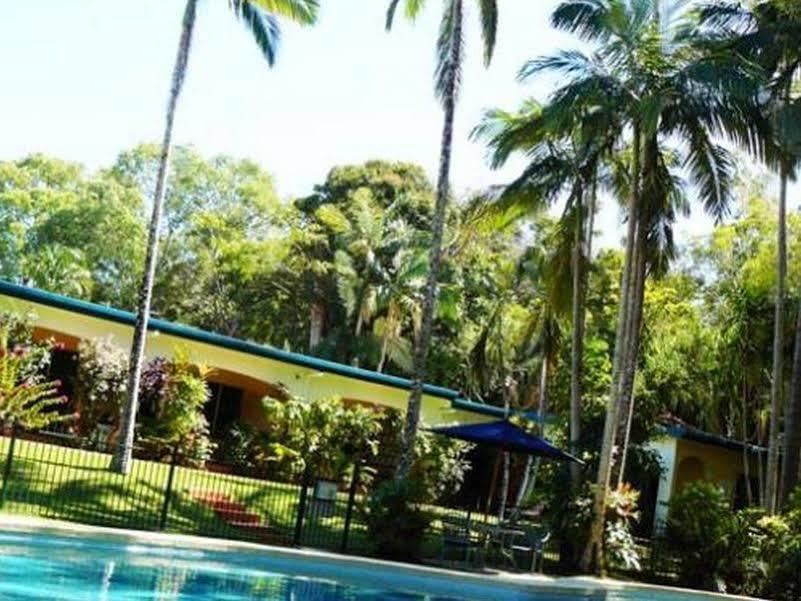 Villa Marine Holiday Apartments Cairns Yorkeys Knob Bagian luar foto