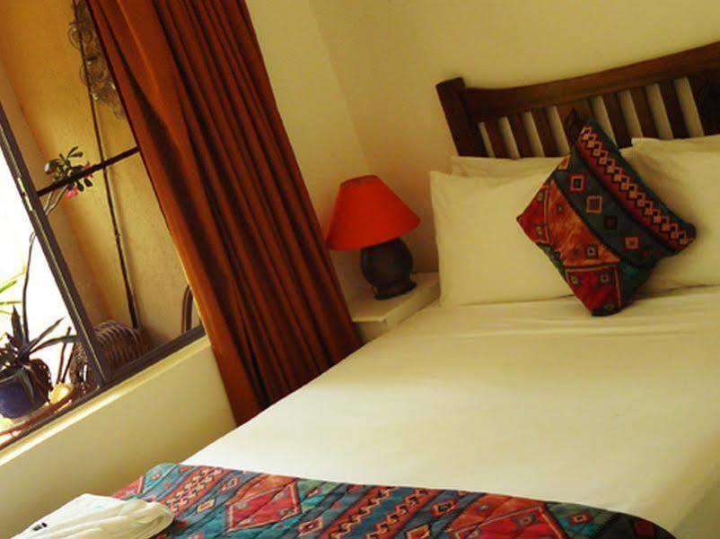 Villa Marine Holiday Apartments Cairns Yorkeys Knob Bagian luar foto