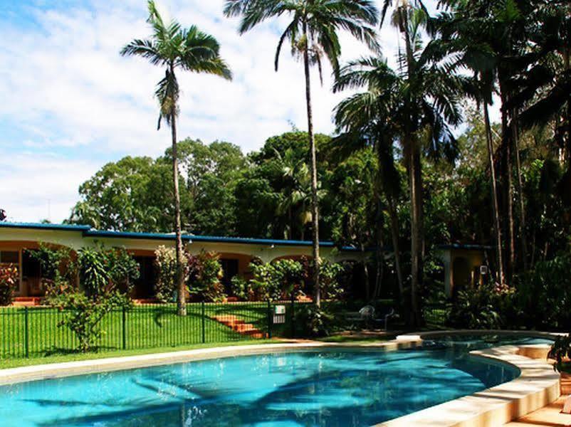 Villa Marine Holiday Apartments Cairns Yorkeys Knob Bagian luar foto